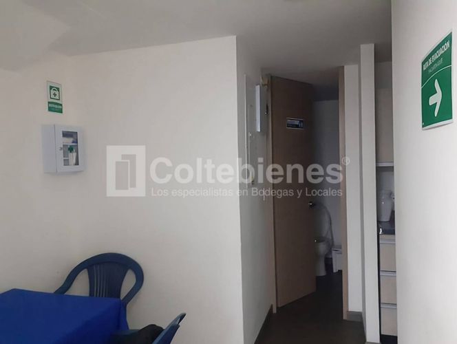 Local en arriendo en El Poblado, Medellín, 74 m² · foto 9 de 9