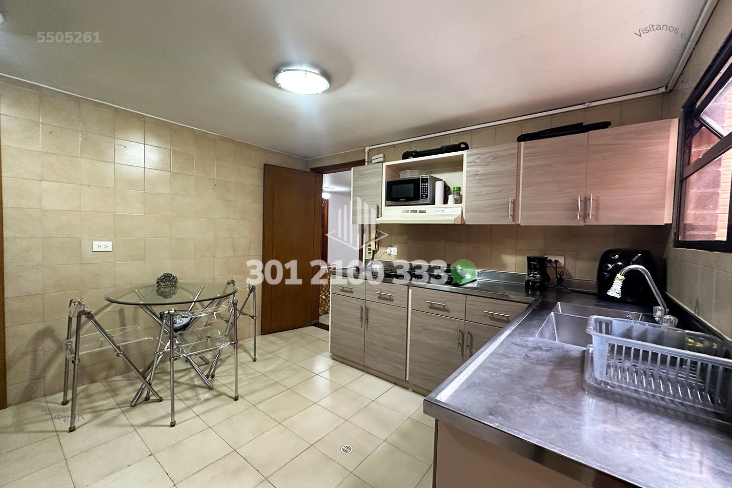 Apartamento en arriendo en Castropol, Medellín · foto 12 de 24