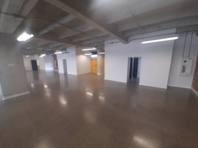 Oficina en arriendo en El Poblado, Medellín, 463 m² · foto 13 de 24