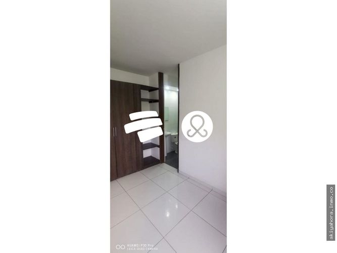 Apartamento de 3 alcobas en venta en Madelena, Bogotá, 63 m² · foto 3 de 14