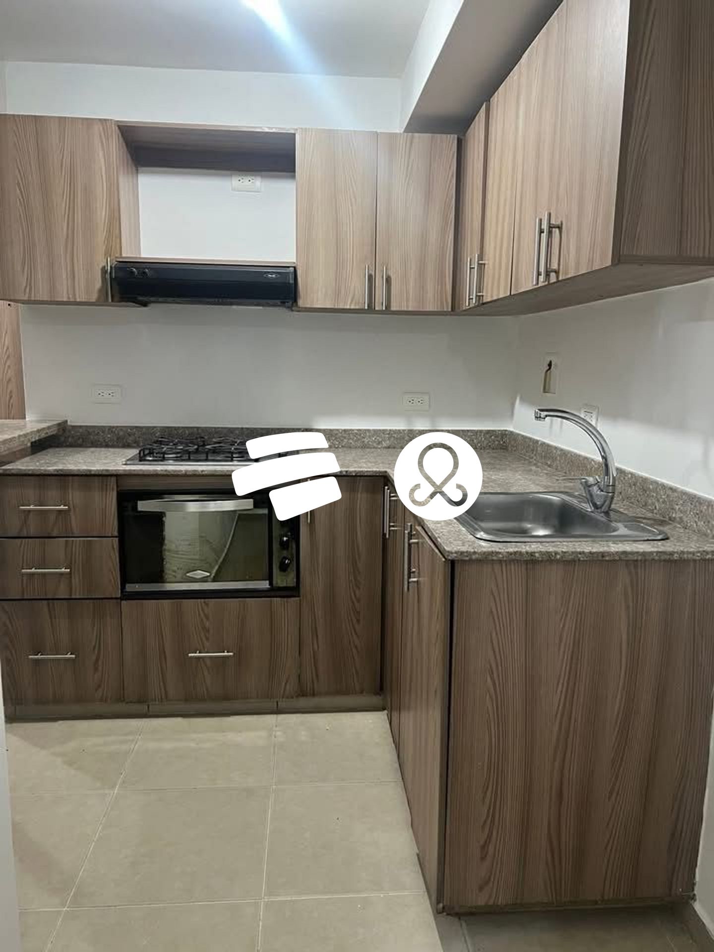 Apartamento en venta en Ditaires, Itagüí · foto 3 de 12