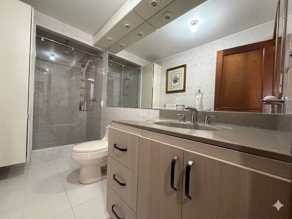 Apartamento en venta en Santa Barbara, Bogotá · foto 9 de 22