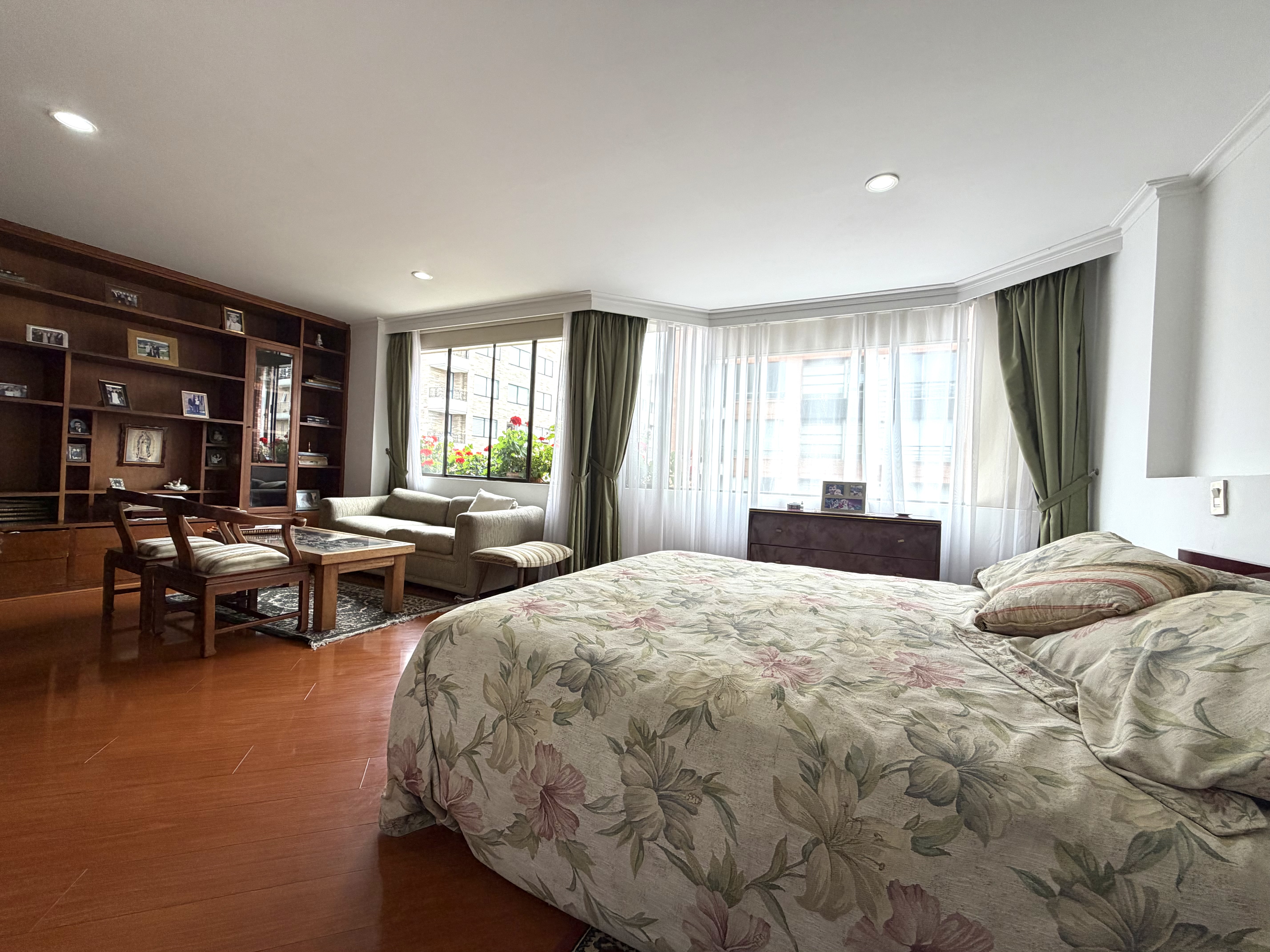 Apartamento en venta en Santa Barbara, Bogotá · foto 20 de 22