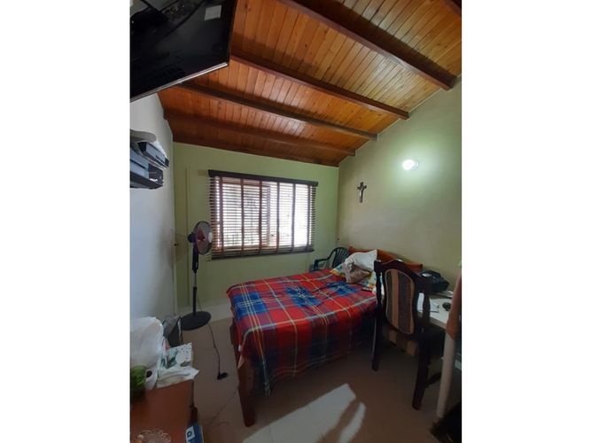 Casa de 3 alcobas en venta en Niza, Floridablanca, 240 m² · foto 12 de 14
