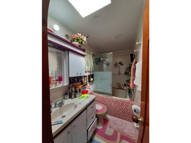 Casa de 3 alcobas en venta en Niza, Floridablanca, 240 m² · foto 13 de 14