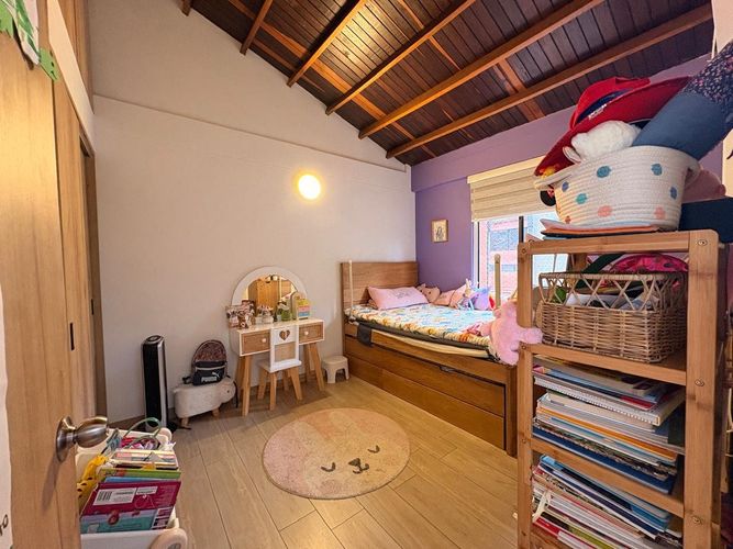 Casa de 4 alcobas en arriendo en El Poblado, Medellín, 248 m² · foto 10 de 18