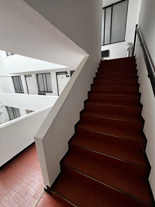 Apartaestudio en venta en Santa Sofia, Bogotá, 29 m² · foto 12 de 13