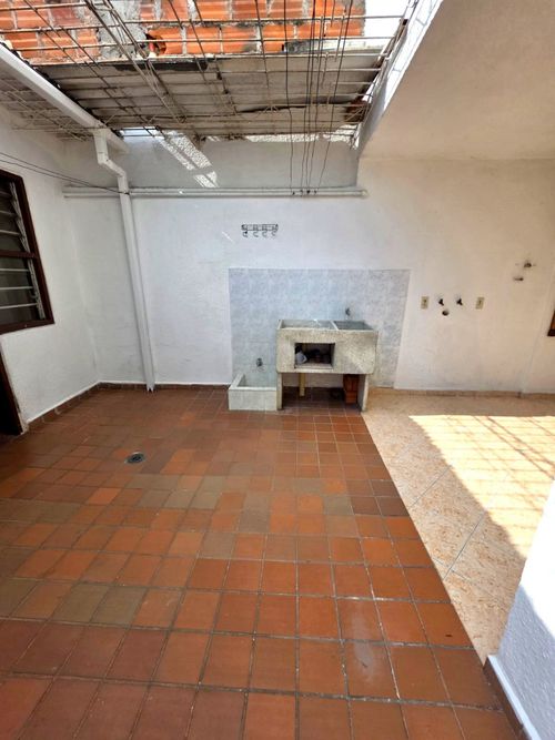 Casa de 4 alcobas en venta en El Prado, Bucaramanga, 325 m² · foto 6 de 13