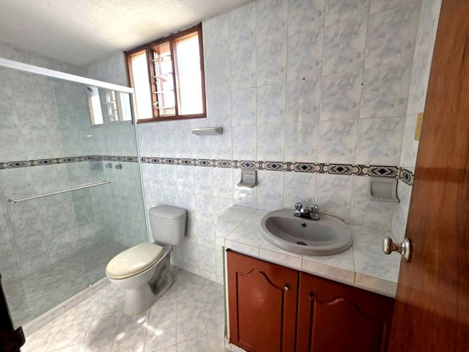 Casa de 4 alcobas en venta en El Prado, Bucaramanga, 325 m² · foto 10 de 13