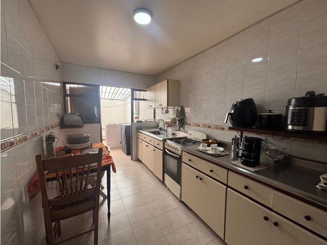 Casa de 4 alcobas en venta en Las Villas, Bogotá, 261 m² · foto 8 de 24
