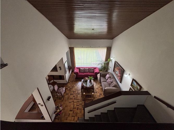 Casa de 4 alcobas en venta en Las Villas, Bogotá, 261 m² · foto 17 de 24
