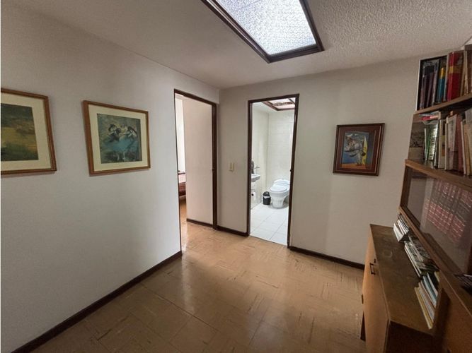 Casa de 4 alcobas en venta en Las Villas, Bogotá, 261 m² · foto 19 de 24