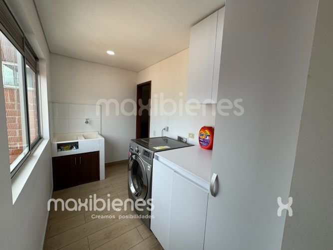 Apartamento de 4 alcobas en venta en Bolivariana, Medellín, 450 m² · foto 15 de 21