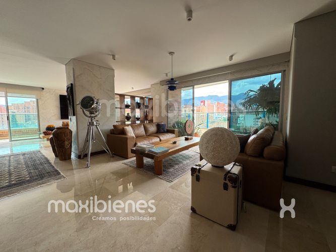 Apartamento de 4 alcobas en venta en Bolivariana, Medellín, 450 m² · foto 19 de 21