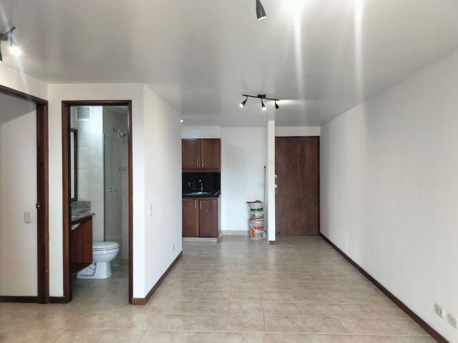 Apartamento de 3 alcobas en arriendo en La Florida, Medellín, 70 m² · foto 6 de 17