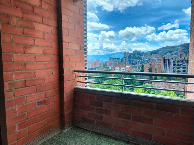 Apartamento de 3 alcobas en arriendo en La Florida, Medellín, 70 m² · foto 16 de 17