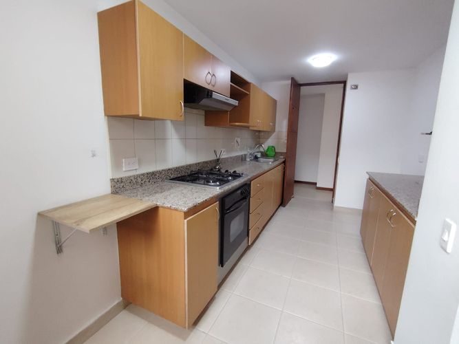 Apartamento de 3 alcobas en arriendo en La Frontera, Medellín, 137 m² · foto 15 de 19