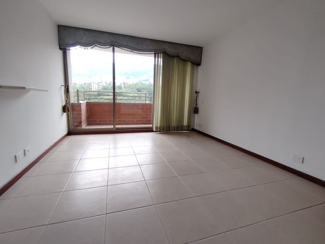 Apartamento de 3 alcobas en arriendo en La Frontera, Medellín, 137 m² · foto 19 de 19