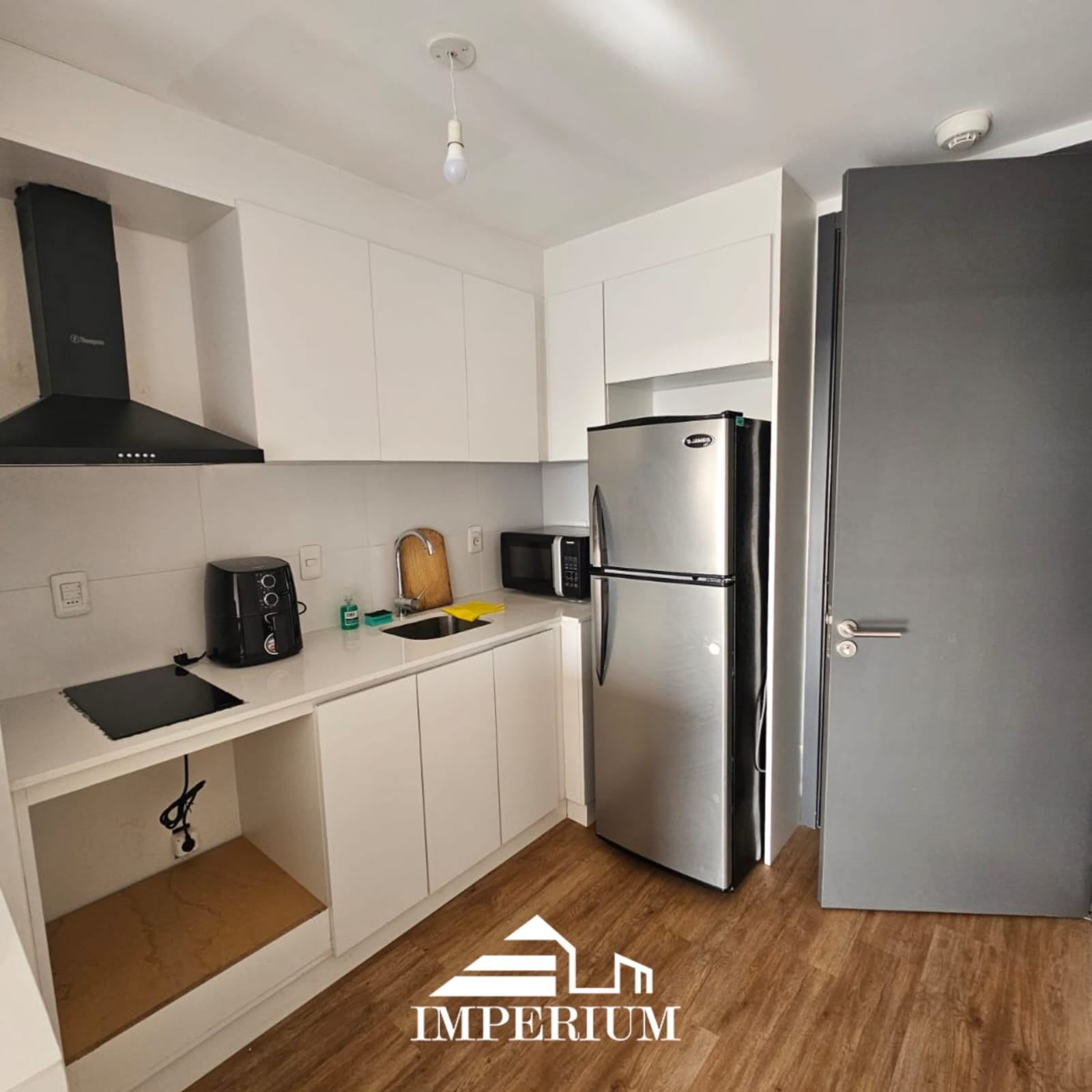 Alquiler apartamento 1 dormitorio Amoblado con Garaje Tres Cruces Montevideo · Foto 2