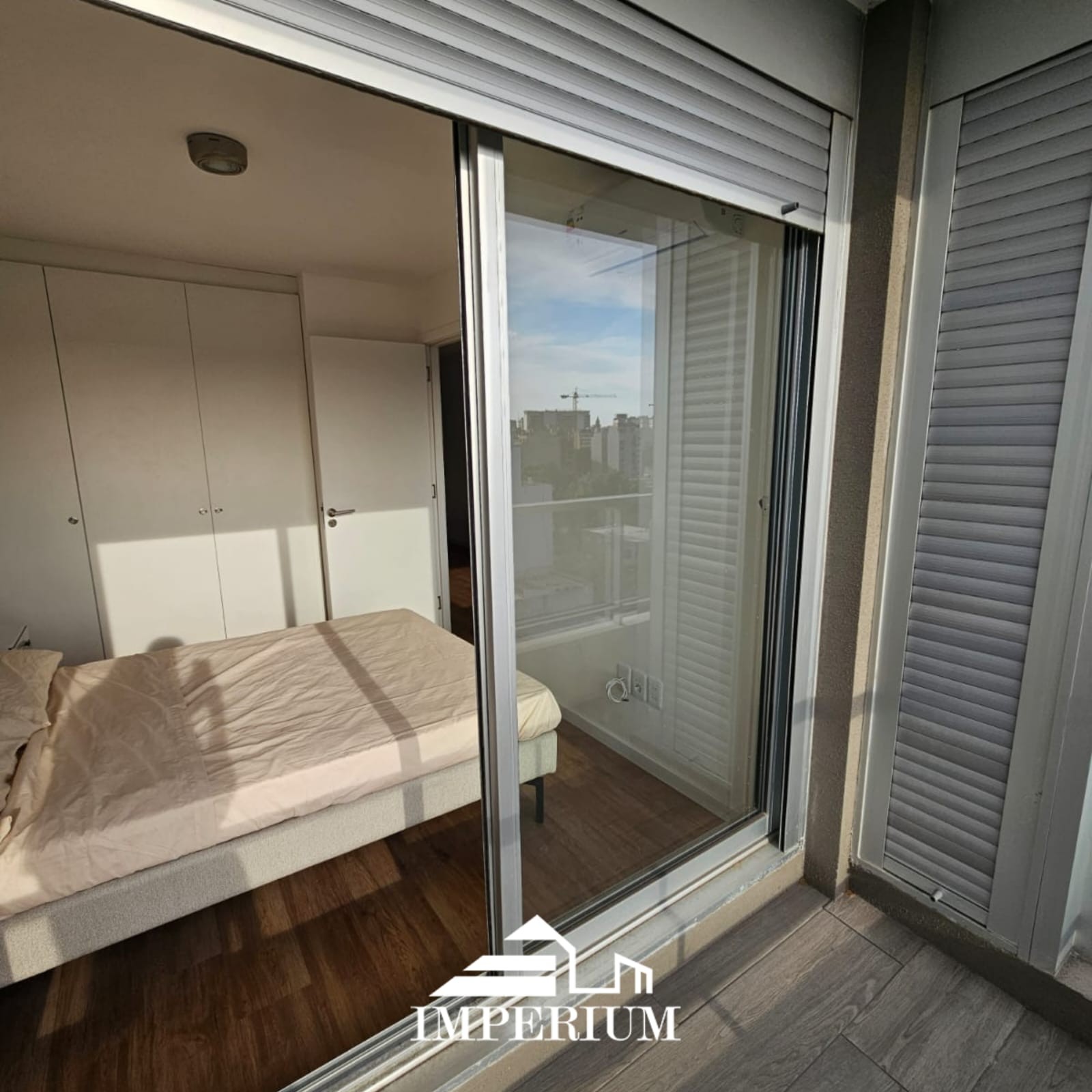 Alquiler apartamento 1 dormitorio Amoblado con Garaje Tres Cruces Montevideo · Foto 7