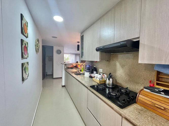 Apartamento de 3 alcobas en venta en El Poblado, Medellín, 173 m² · foto 6 de 20