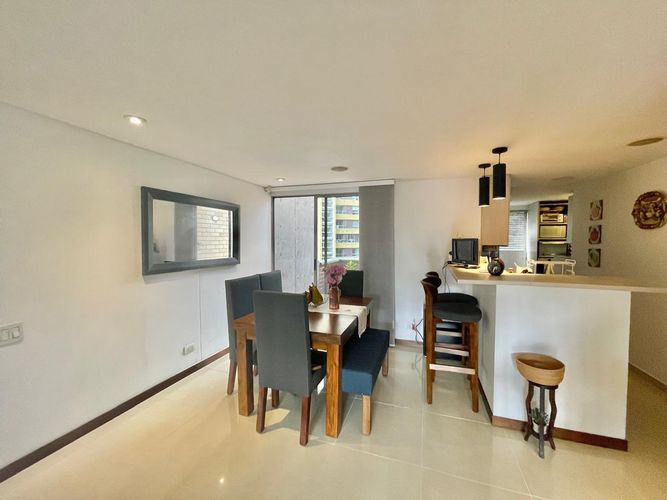 Apartamento de 3 alcobas en venta en El Poblado, Medellín, 173 m² · foto 8 de 20