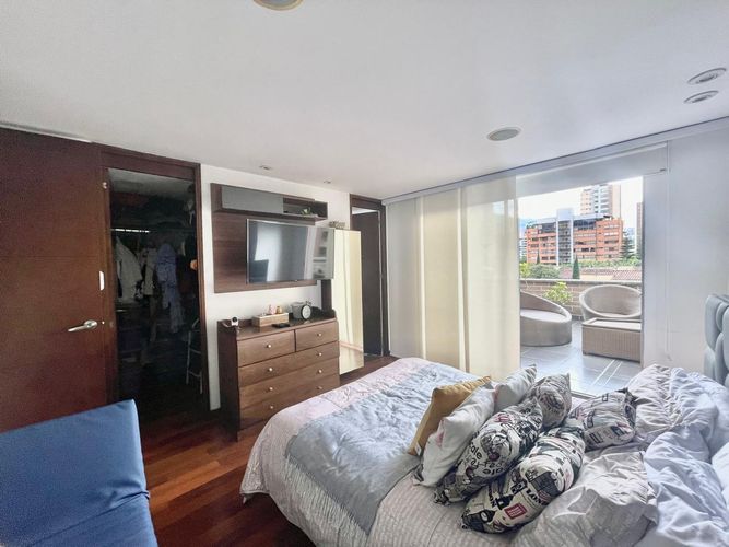 Apartamento de 3 alcobas en venta en El Poblado, Medellín, 173 m² · foto 12 de 20