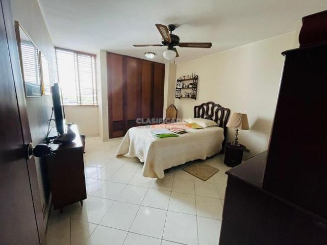 Apartamento de 3 alcobas en venta en Centenario, Cali, 142 m² · foto 12 de 20
