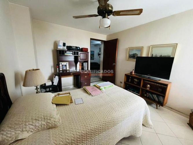 Apartamento de 3 alcobas en venta en Centenario, Cali, 142 m² · foto 13 de 20