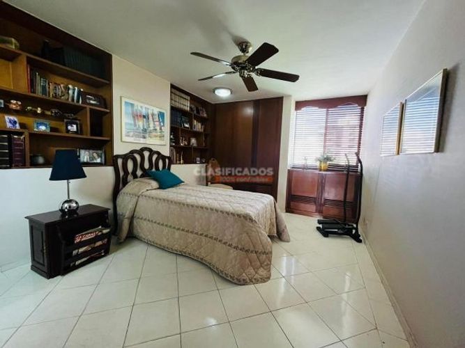 Apartamento de 3 alcobas en venta en Centenario, Cali, 142 m² · foto 20 de 20