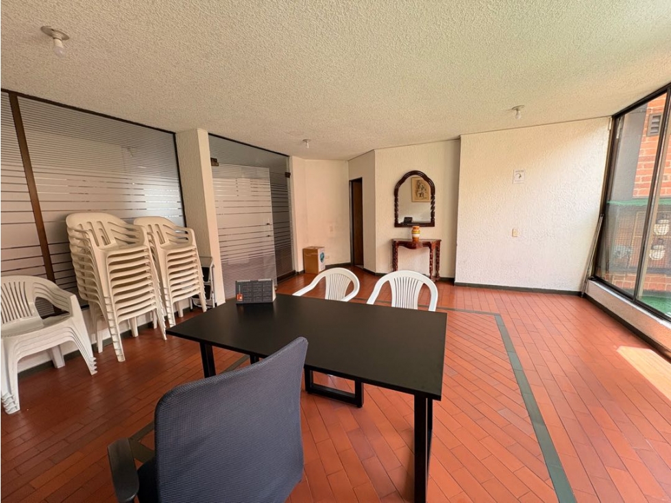 Apartamento en venta en Los Cedros, Bogotá · foto 12 de 14