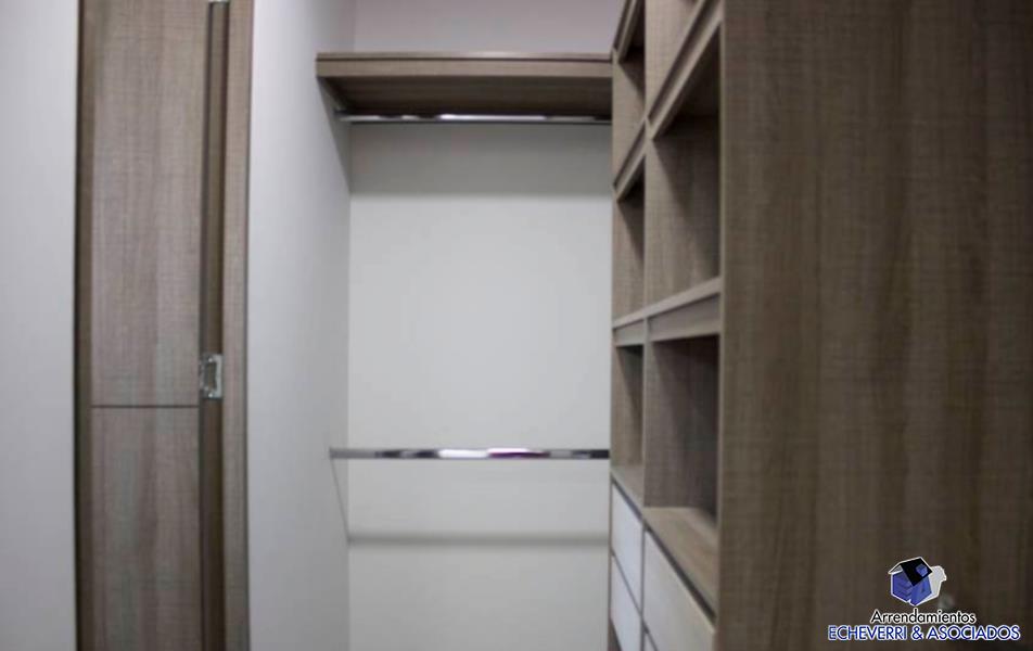 Apartamento en venta en Loma De Las Brujas, Envigado · foto 3 de 14