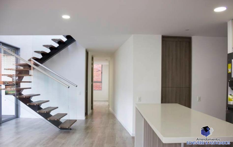 Apartamento en venta en Loma De Las Brujas, Envigado · foto 4 de 14