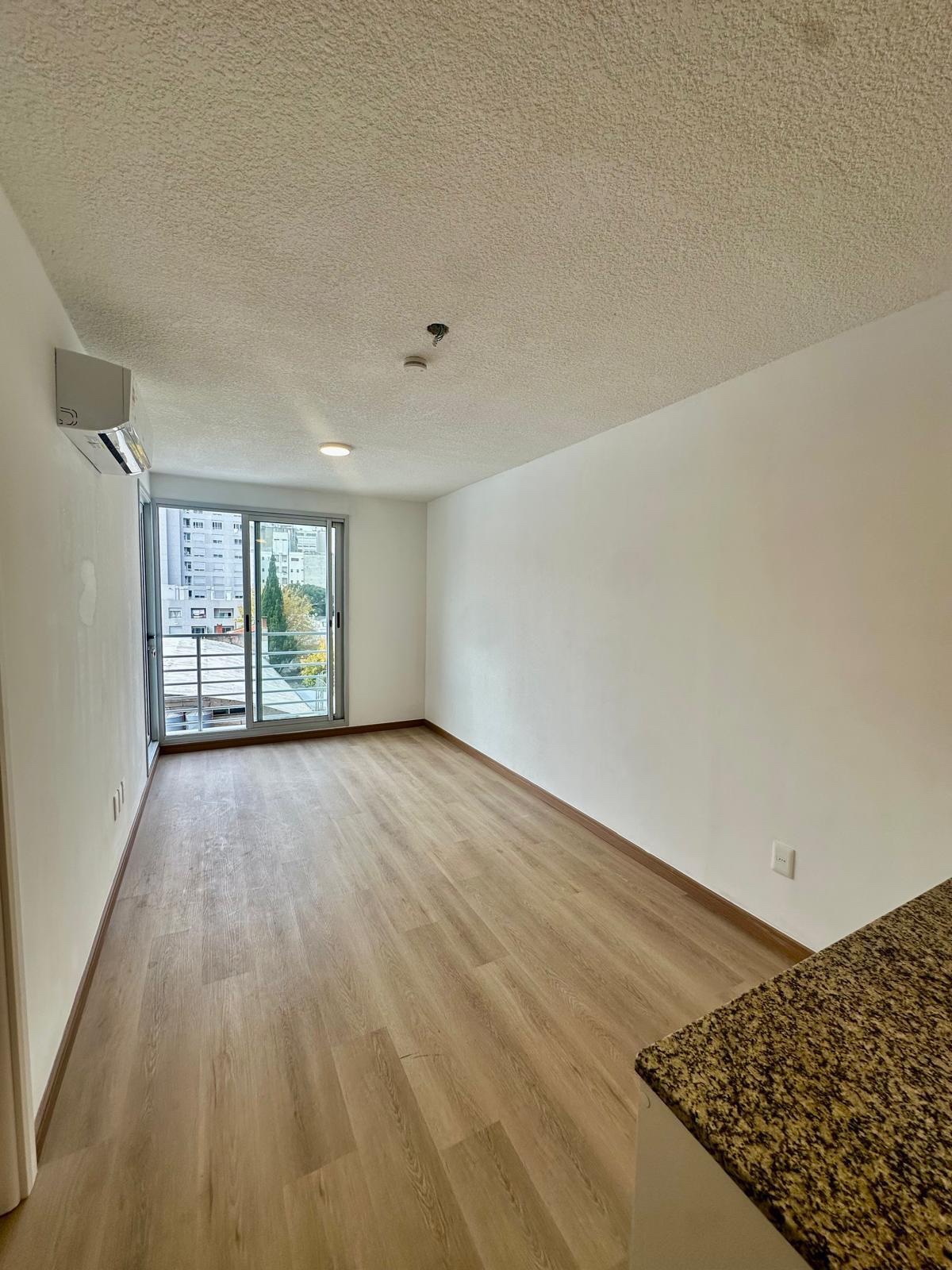 ALQUILER. Oportunidad. Apto 1 dorm. Prox plaza Seregni. Tres Cruces.