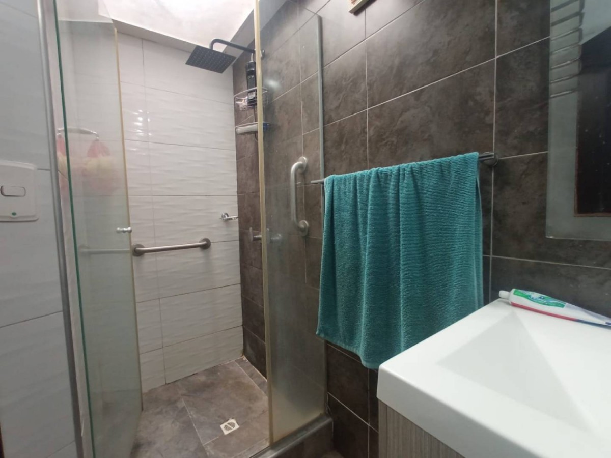 Casa en venta en La Española, Bogotá · foto 13 de 18