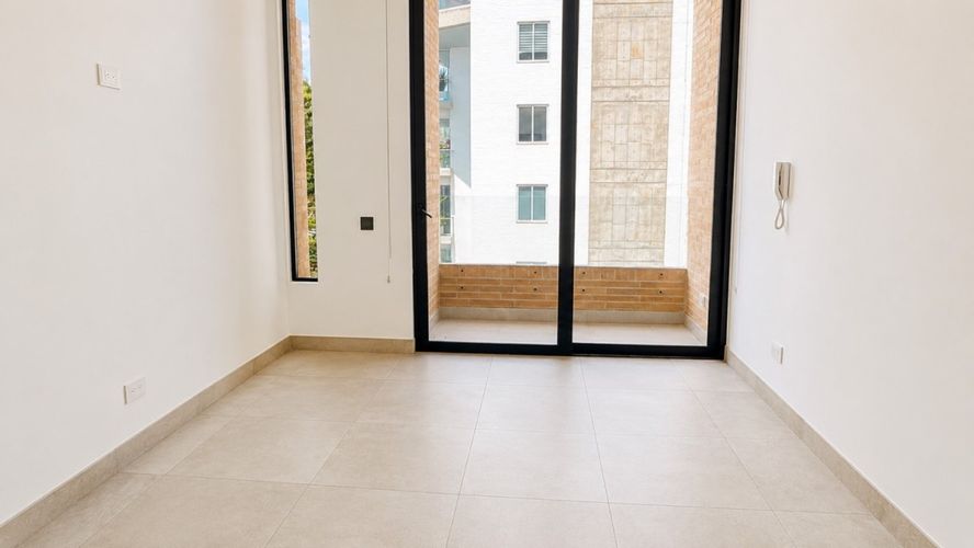 Apartamento de 2 alcobas en venta en Arboledas, Cali, 100 m² · foto 5 de 13