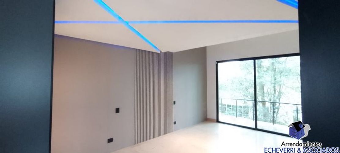 Casa de 5 alcobas en venta en Los Balsos, Medellín · foto 4 de 24