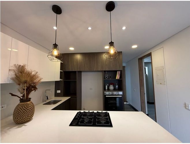 Apartamento de 2 alcobas en venta en Arboledas, Cali, 68 m² · foto 4 de 13