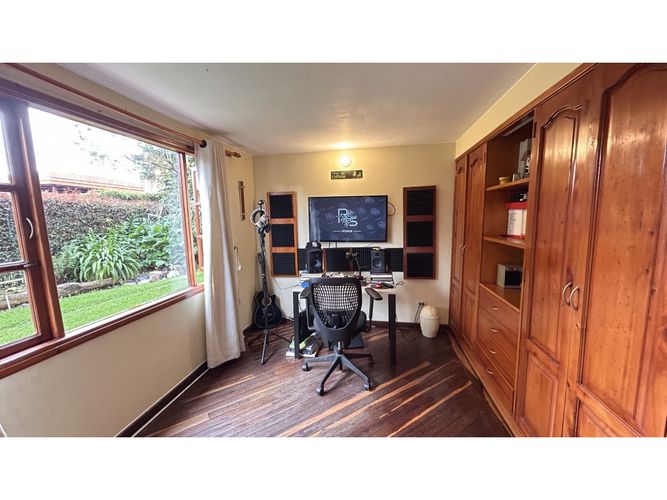Casa de 4 alcobas en venta en Samaria, Chía, 230 m² · foto 11 de 24