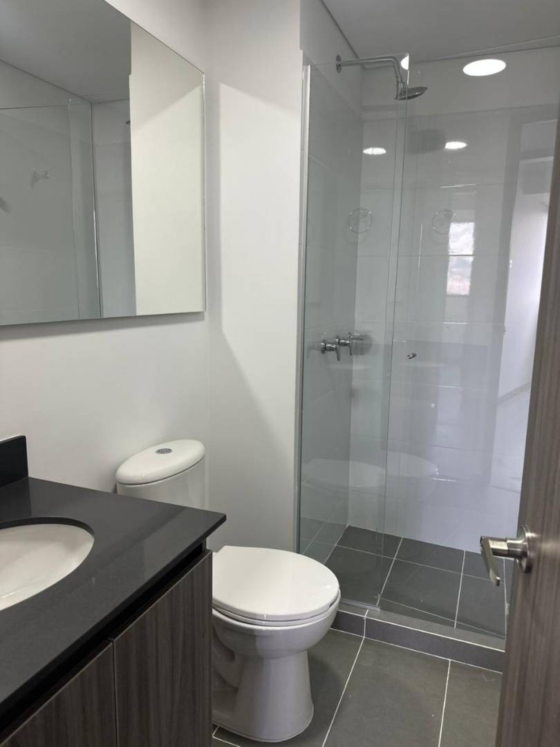 Apartamento en arriendo en Las Palmas, Medellín · foto 9 de 19