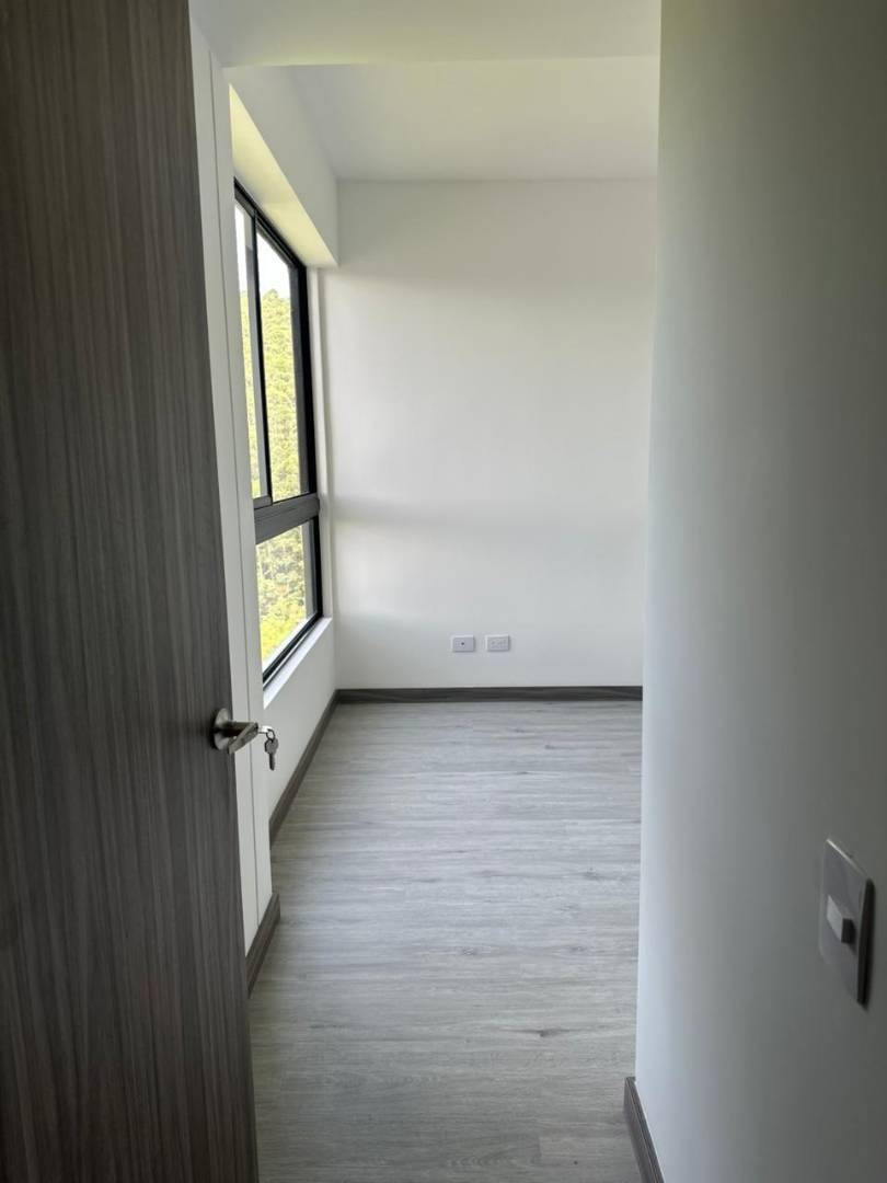 Apartamento en arriendo en Las Palmas, Medellín · foto 12 de 19