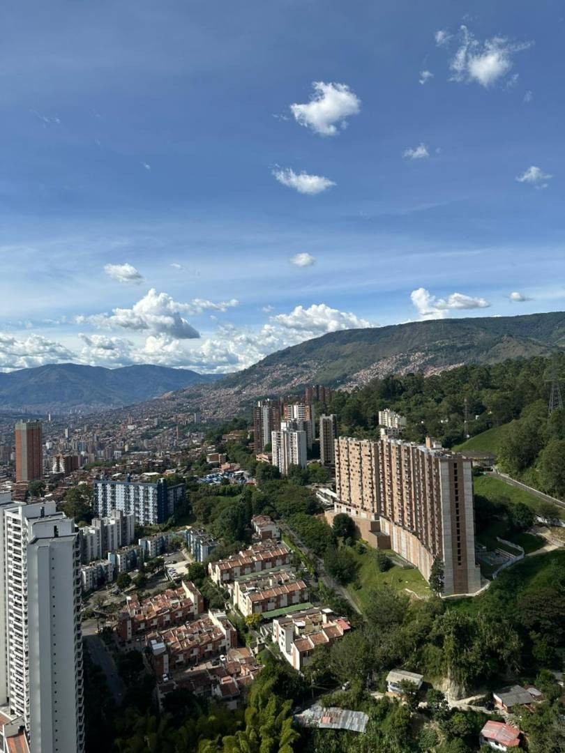 Apartamento en arriendo en Las Palmas, Medellín · foto 17 de 19