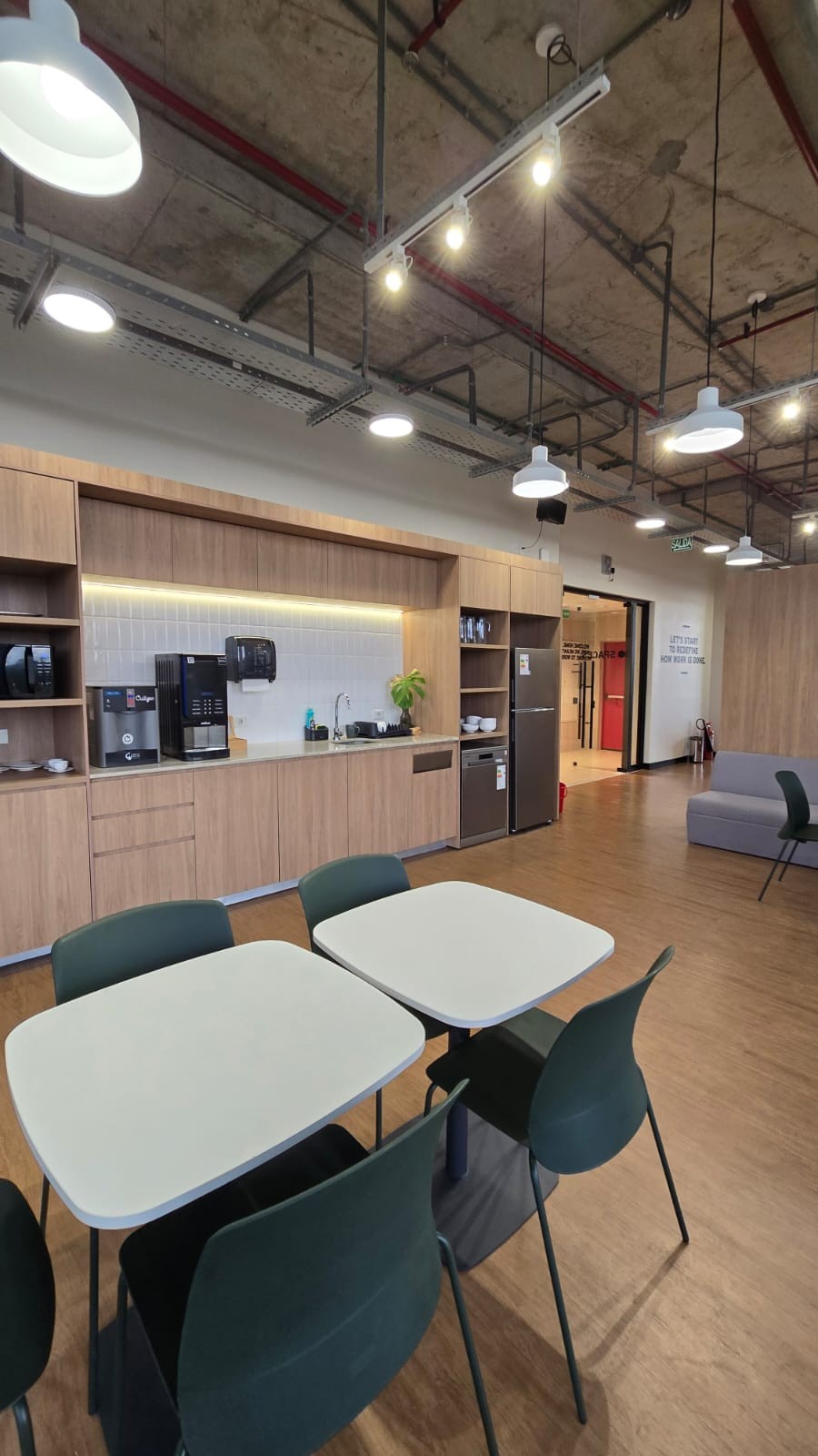 Alquilo Oficinas Equipadas  ( Co working).  Barrio Jara. COD 037 — photo 3