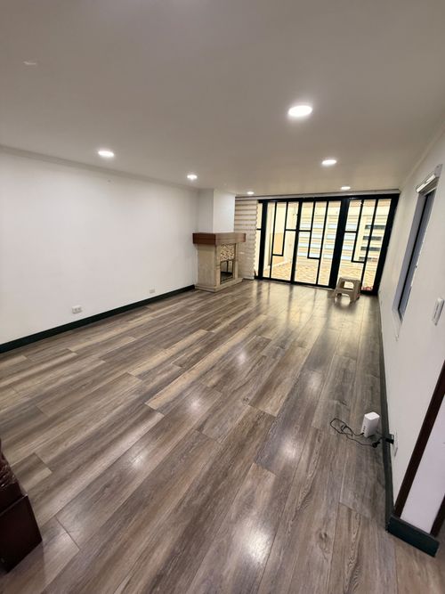 Casa de 4 alcobas en venta en Mandalay, Bogotá, 520 m² · foto 3 de 23