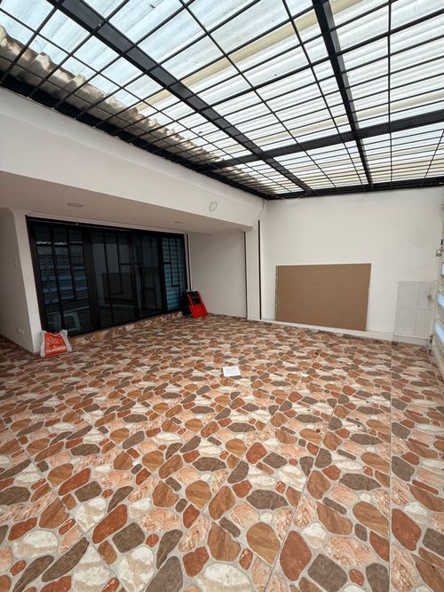 Casa de 4 alcobas en venta en Mandalay, Bogotá, 520 m² · foto 6 de 23