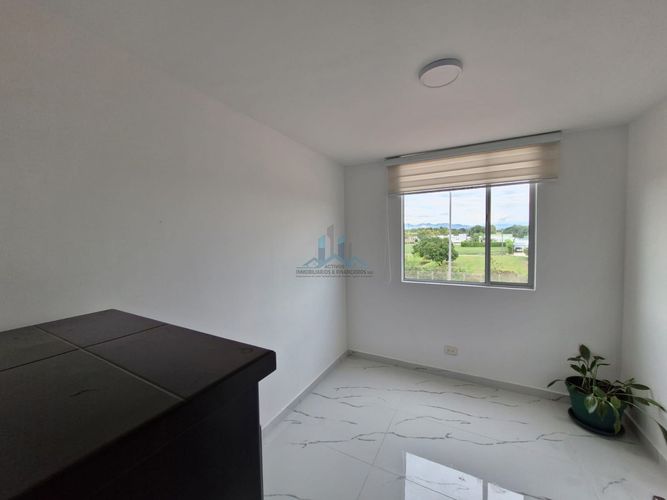 Apartamento de 2 alcobas en arriendo en Las Palmas, Ricaurte, 40 m² · foto 9 de 15