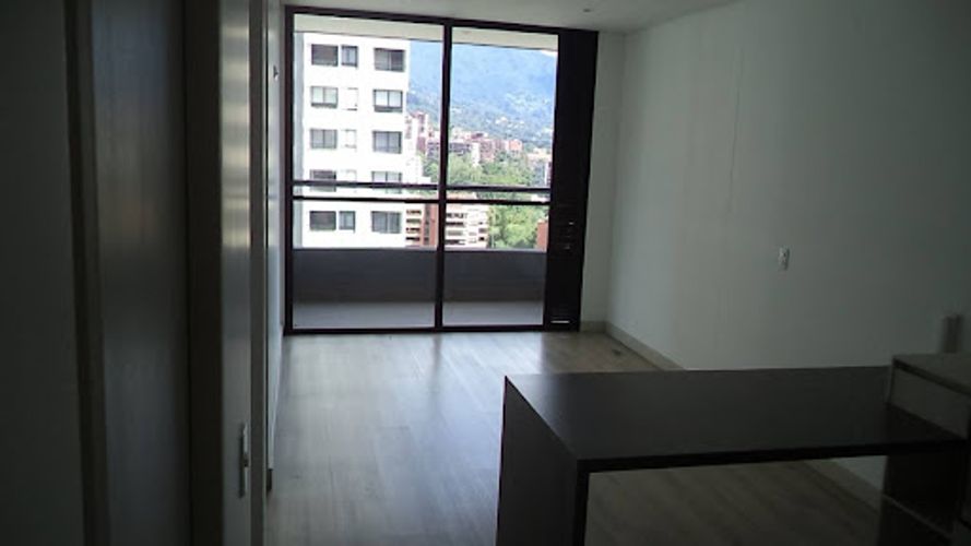 Apartamento de 1 alcoba en arriendo en Loma De Los Gonzalez, Medellín, 60 m² · foto 5 de 21