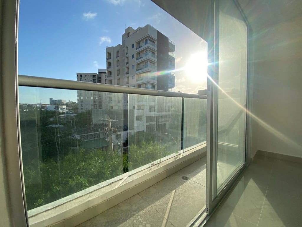 Apartamento en venta en Ciudad Jardin, Barranquilla · foto 3 de 12