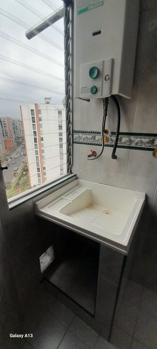 Apartaestudio en venta en Hipotecho Occidental, Bogotá, 34 m² · foto 6 de 8