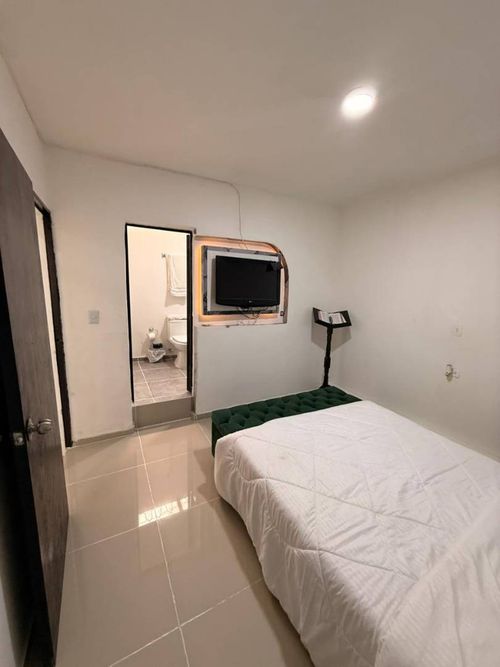 Casa de 4 alcobas en venta en Campo Valdes No.1, Medellín, 120 m² · foto 6 de 9